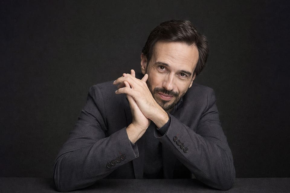 El pianista Iván Martín, acompañará a la Orquesta de Córdoba como director invitado y solista