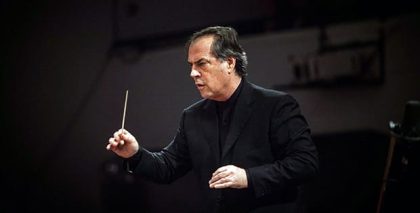 La OFM regresa al Teatro Cervantes en su octavo programa de abono con el maestro Maximiano Valdés