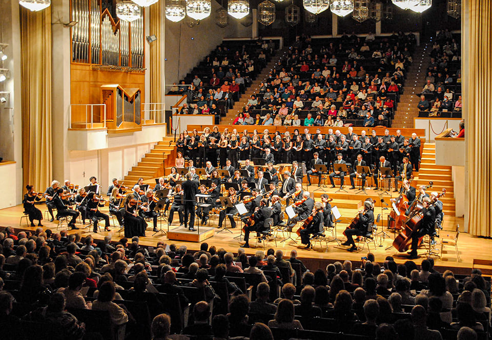 La Orquesta Ciudad de Granada y Coro de la OCG, prensentan Misa nº 6 de Schubert