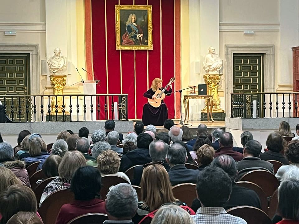 La Fundación Archivo Manuel de Falla recibe el International Guitar Excellence Award