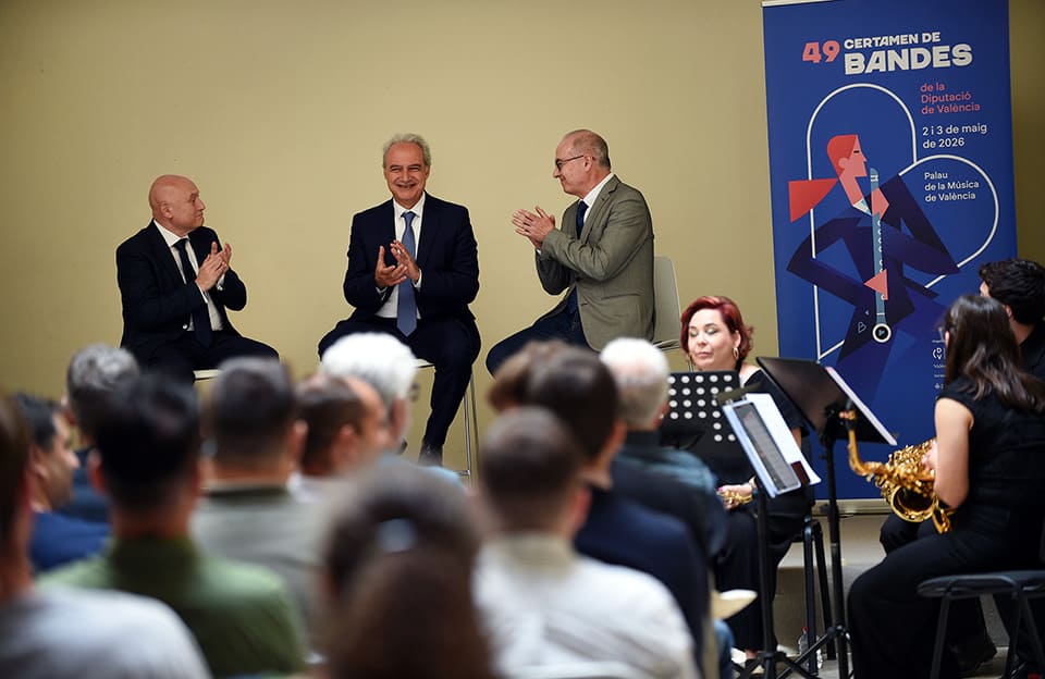 La Diputació de València presenta el 49º Certamen de Bandas con participación masiva en el Palau de la Música