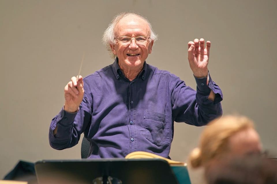 Heinz Holliger dirige a la OCG en Granada y Cádiz con Arnold Schoenberg y Franz Schuabert