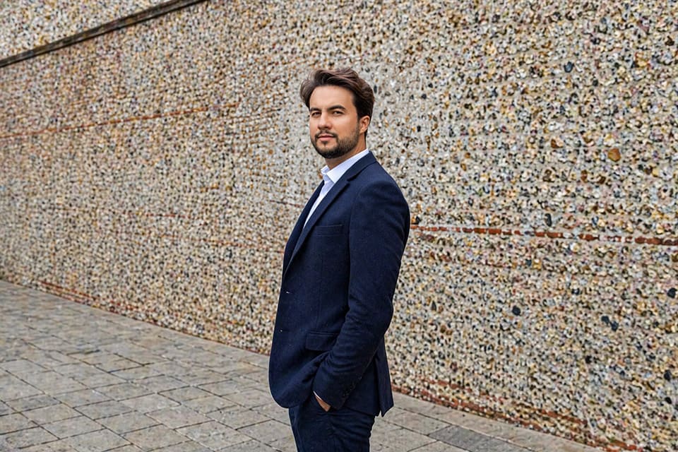 El Ciclo de Lied regresa al Teatro de la Zarzuela con el doble debut de Huw Montague Rendall y Hélio Vida