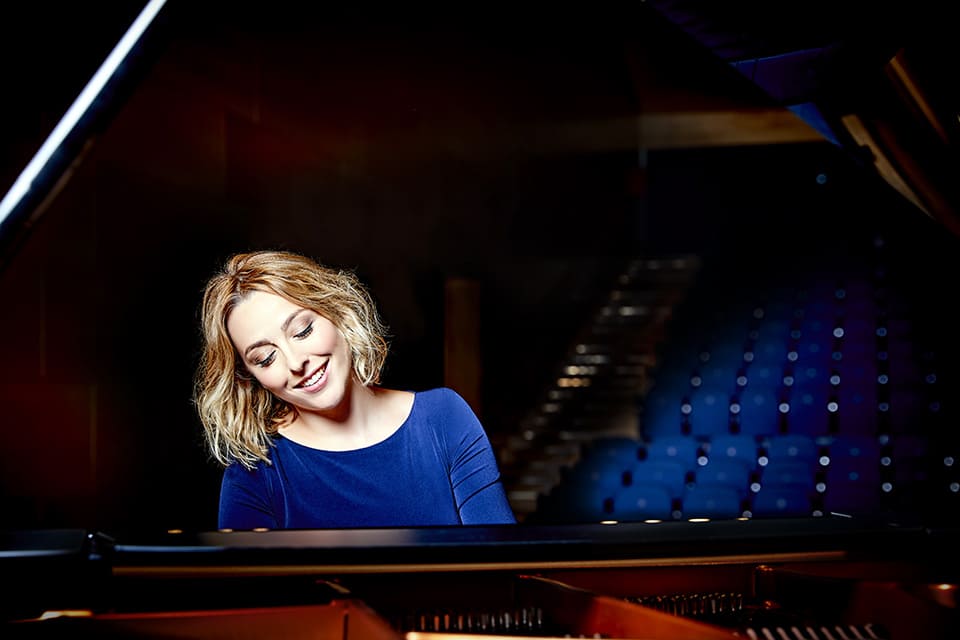 La OSCAN y la pianista Judith Jáuregui homenajean a Manuel de Falla en el Palacio de Festivales