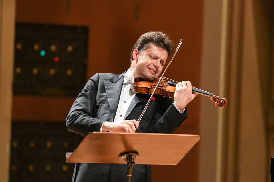 Julian Rachlin asume el doble rol de director y solista frente a la Orquesta RTVE Julian Rachlin asume el doble rol de director y solista frente a la Orquesta RTVE