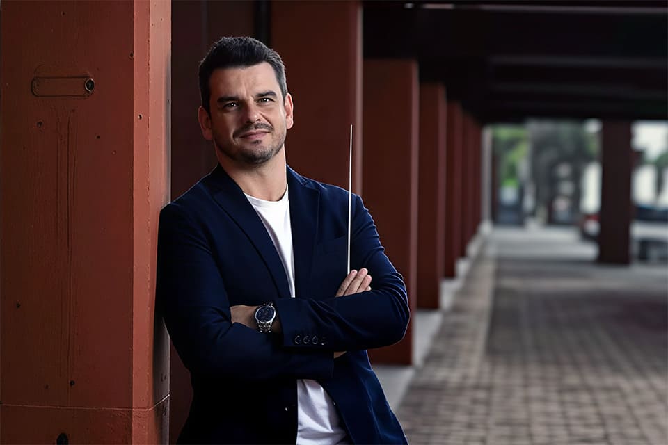 Fallece el director de orquesta Víctor Eloy López, figura vinculada a la Filarmónica de Gran Canaria