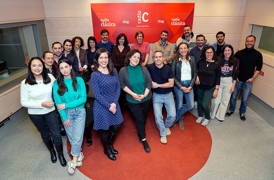 “Músicas para vivir mejor”, el libro con el que Radio Clásica celebra su 60º aniversario “Músicas para vivir mejor”, el libro con el que Radio Clásica celebra su 60º aniversario