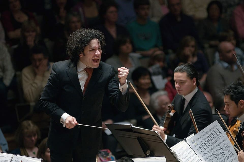 ¿Por qué la música clásica tiene movimientos? ¿Por qué la música clásica tiene movimientos?