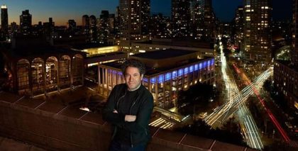 Gustavo Dudamel vuelve al Palau de la Música con la Orquesta Nacional Juvenil de Venezuela