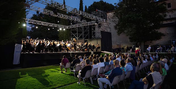 Castilla y León celebra los eclipses con Armonía Eclíptica, un espectáculo de la OSCyL entre música y astronomía