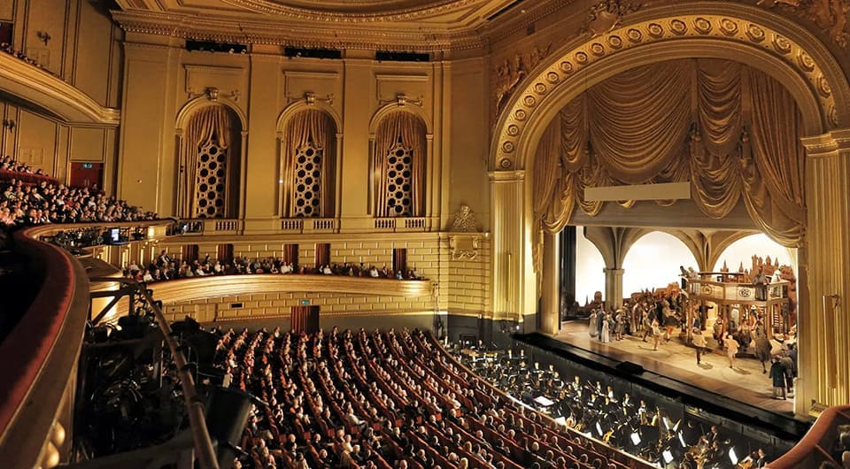 ¿Por qué sigue existiendo la ópera? ¿Por qué sigue existiendo la ópera?