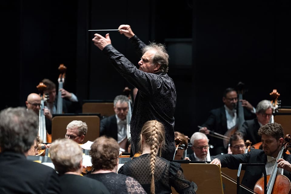 La ROSS culmina su ciclo Mahler con la Sinfonía “Trágica” en el Teatro de la Maestranza