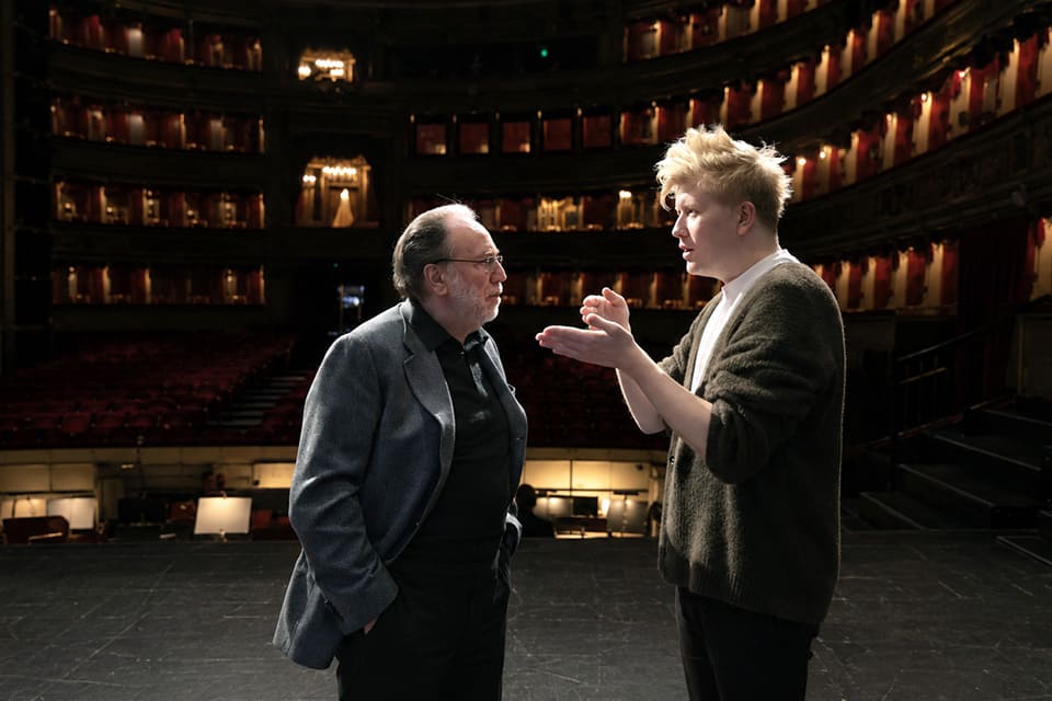 ¿Cómo se construye una producción de ópera?