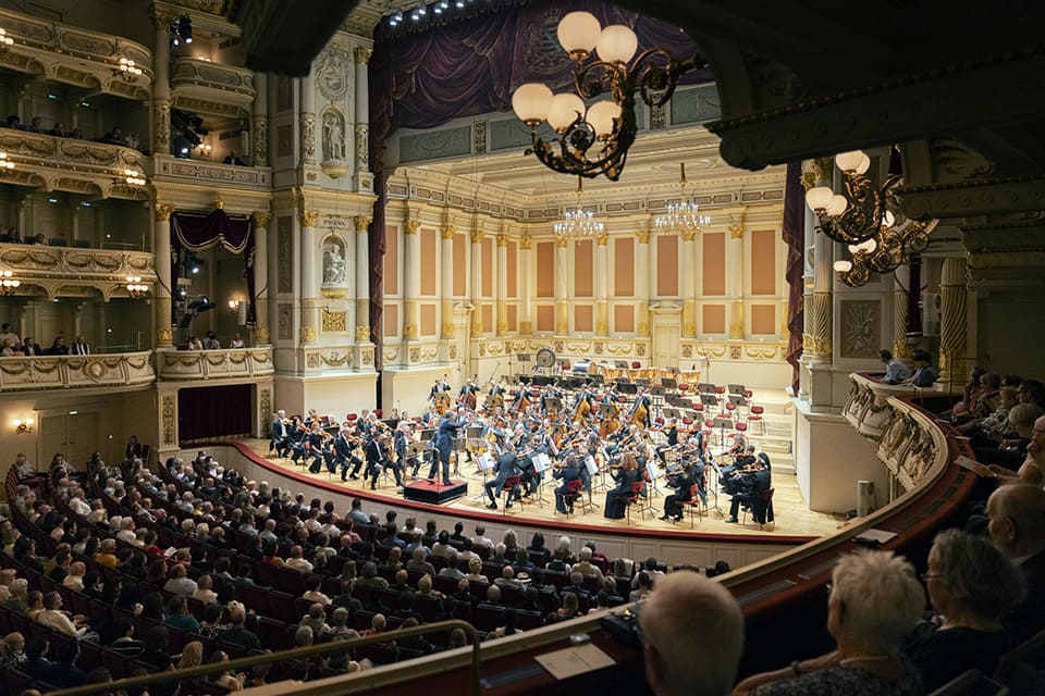 La Staatskapelle Dresden regresa a Ibermúsica con Gautier Capuçon y el Orfeó Català La Staatskapelle Dresden regresa a Ibermúsica con Gautier Capuçon y el Orfeó Català
