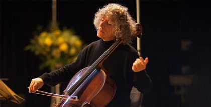 Steven Isserlis debuta en Pamplona con un concierto dedicado a Haydn, Beethoven y Arriaga en su 200 aniversario