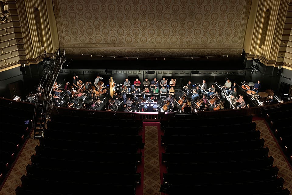 ¿Cómo se construye una producción de ópera?