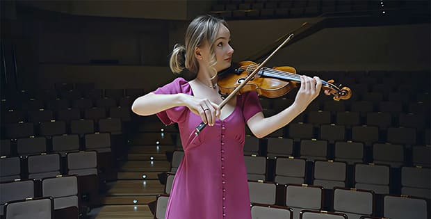 Nota actualizada: Josep Pons regresa a la ONE con Strauss, Mozart y Valerie Steenken como solista