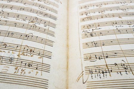 ¿Qué diferencia hay entre barroco y clasicismo? Mozart: manuscrito clásico