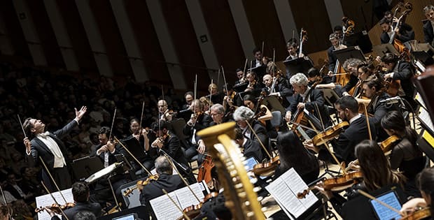Gustavo Gimeno dirige a la OCV en Les Arts y el Festival de Granada