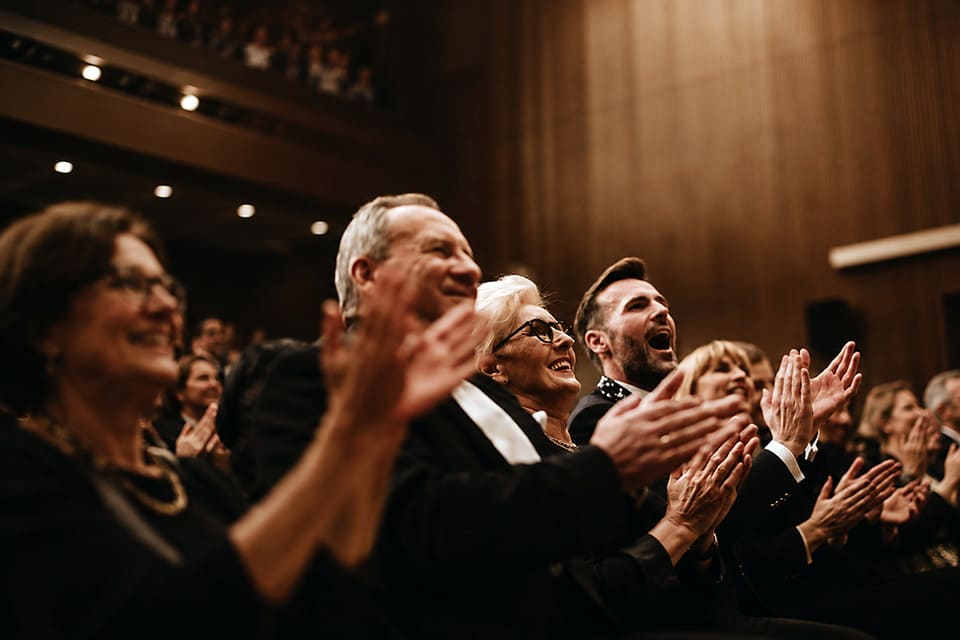 ¿Por qué el público grita “bravo” en la ópera?