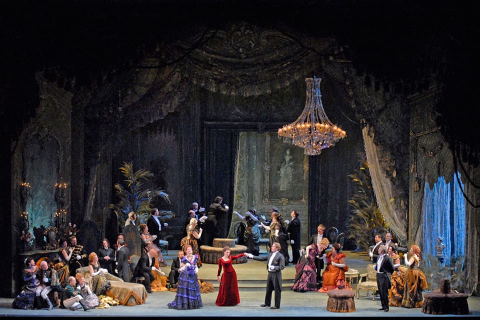 ¿De qué trata La traviata? ¿De qué trata La traviata?