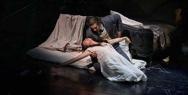 ¿De qué trata La traviata?