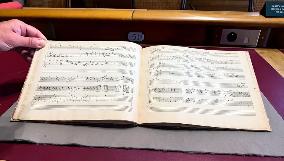 Manuscrito inédito de Mozart en la BnF: siete piezas para flauta y arpa