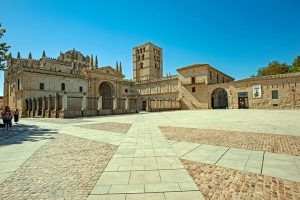 Plazas Sinfónicas 2026: once conciertos de la OSCyL y la OSCyL Joven en Castilla y León Plaza de la Catedral de Zamora