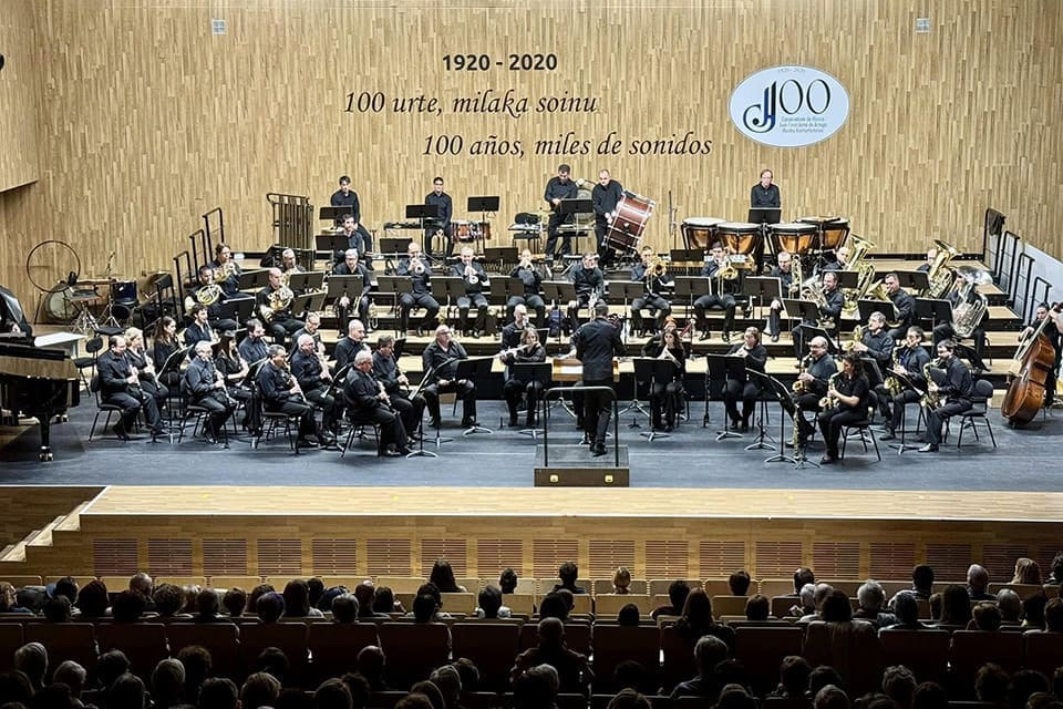Bilbao Musika convoca el XI Premio Internacional de Dirección con José R. Pascual-Vilaplana Bilbao Musika convoca el XI Premio Internacional de Dirección con José R. Pascual-Vilaplana