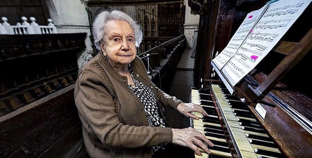 Recordatorio: Montserrat Torrent celebra sus 100 años regresando al Festival de Torroella