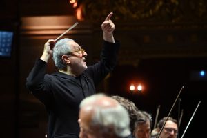 Josep Pons se despide del Liceu tras catorce años como director musical El maestro Josep Pons