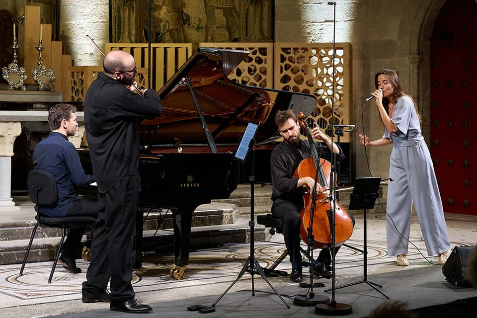 El Trio Fortuny debuta en Peralada junto a Judit Neddermann