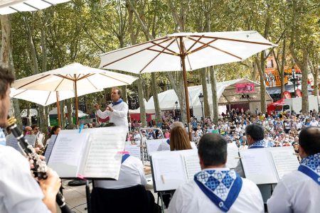 Bilbainadas, verbenas y guateques para las personas mayores en Aste Nagusia 2026 Banda Municipal de Bilbao