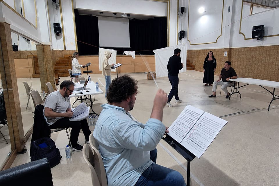 Comienzan en A Coruña los ensayos de Jenůfa, estreno gallego de Janáček Comienzan en A Coruña los ensayos de Jenůfa, estreno gallego de Janáček