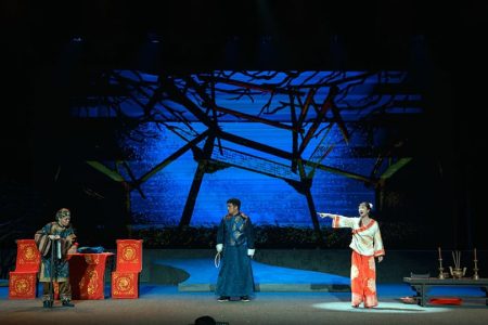La ópera china Tierra Salvaje se estrena en España Escena del acto 4