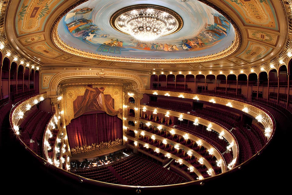 Raúl Canosa llevará la música española al Teatro Colón de Buenos Aires Raúl Canosa llevará la música española al Teatro Colón de Buenos Aires
