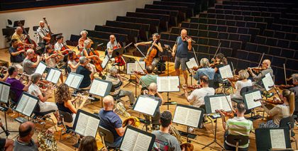 Gordan Nikolic inaugura la temporada de abono de la Orquesta Ciudad de Granada