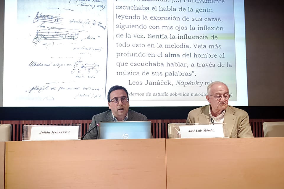 Julián Jesús Pérez analiza Jenůfa antes de su estreno en A Coruña Julián Jesús Pérez analiza Jenůfa antes de su estreno en A Coruña