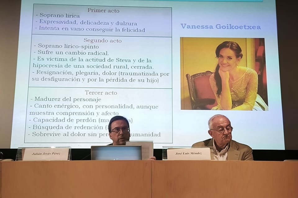 Julián Jesús Pérez analiza Jenůfa antes de su estreno en A Coruña Julián Jesús Pérez analiza Jenůfa antes de su estreno en A Coruña