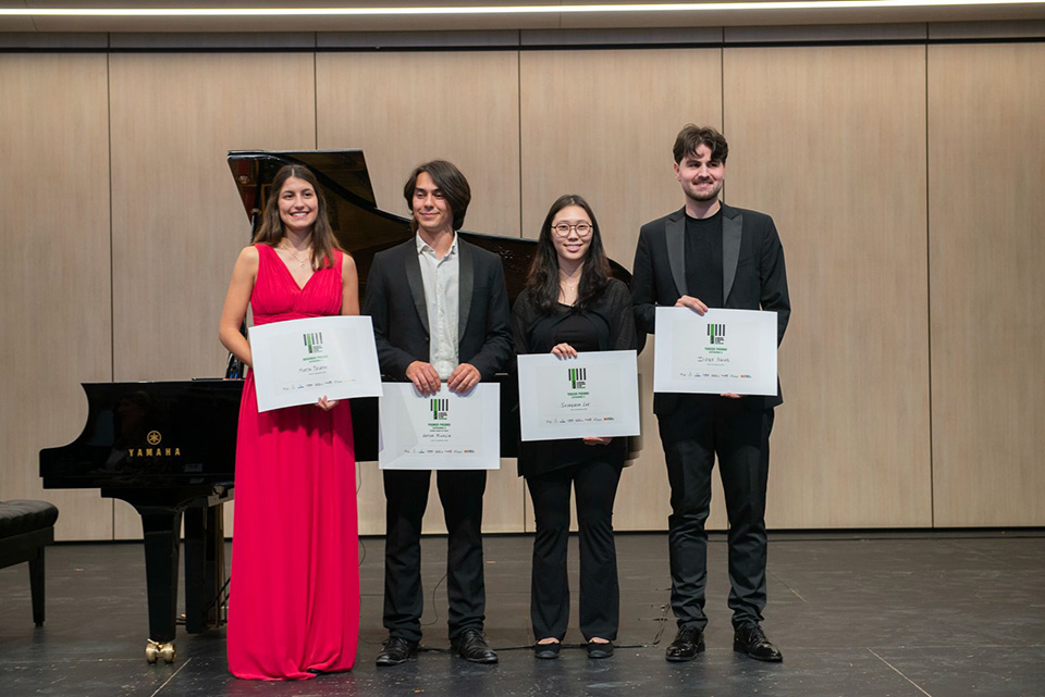 Artur Mikhlin gana el XII Concurso Internacional de Piano Antón García Abril Artur Mikhlin gana el XII Concurso Internacional de Piano Antón García Abril