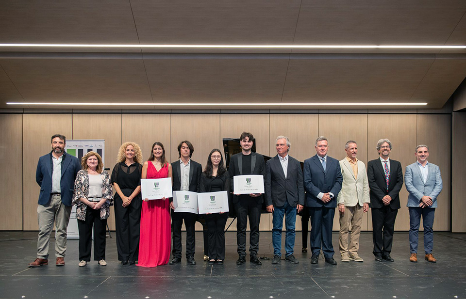 Artur Mikhlin gana el XII Concurso Internacional de Piano Antón García Abril Artur Mikhlin gana el XII Concurso Internacional de Piano Antón García Abril