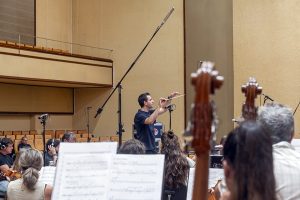 Euskadiko Orkestra recupera la obra de José María Sanmartín Pablo Urbina dirige a Euskadiko Orkestra