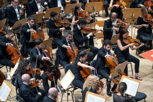 Kent Nagano y Veronika Eberle: Sibelius con la ONE Segunda de Mahler y OCNE