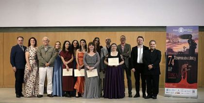 Nueve jóvenes cantantes culminan en A Coruña el curso de interpretación vocal de Carlos Álvarez