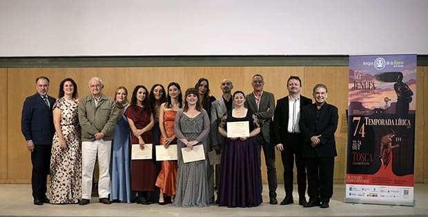 Nueve jóvenes cantantes culminan en A Coruña el curso de interpretación vocal de Carlos Álvarez
