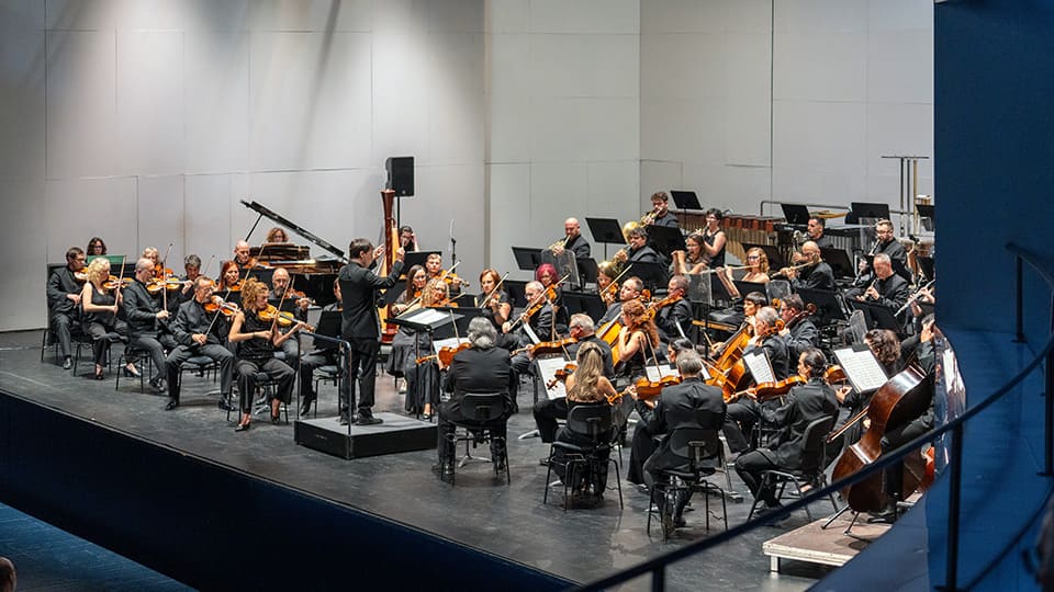La Orquesta de Extremadura reúne a Casablancas, Casella y Brahms La Orquesta de Extremadura reúne a Casablancas, Casella y Brahms