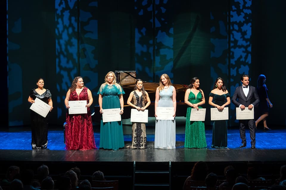 El Certamen Nuevas Voces Ciudad de Sevilla celebra su final en el Teatro de la Maestranza El Certamen Nuevas Voces Ciudad de Sevilla celebra su final en el Teatro de la Maestranza