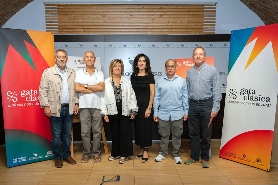 Gata Clásica de Otoño celebra su 16.ª edición en cuatro municipios de Sierra de Gata Gata Clásica de Otoño celebra su 16.ª edición en cuatro municipios de Sierra de Gata