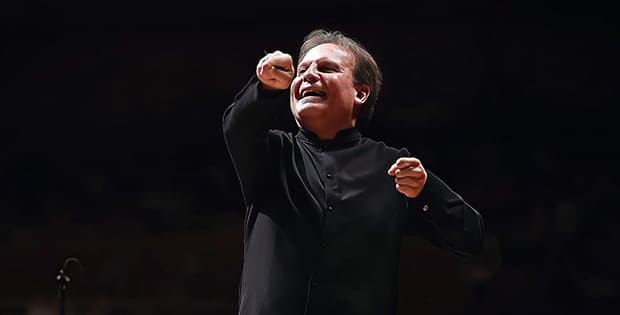 La Banda Municipal de Barcelona celebra los 25 años de la ESMUC con Corigliano y Respighi